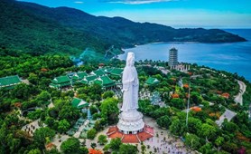 Splendid Central Vietnam Package tours: (6, 7 days)