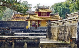Impressive Central to South Vietnam Package Tour: 10 days
