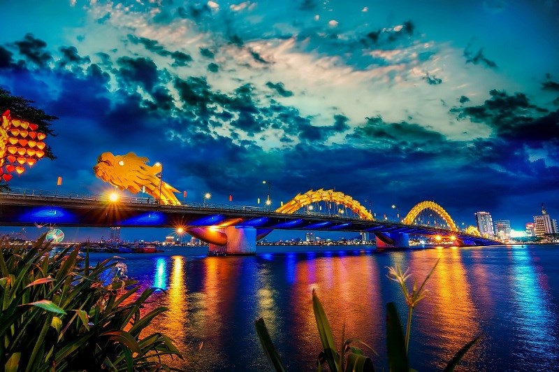 Ho Chi Minh City to Central Vietnam Tour: 7 days
