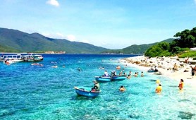 Ho Chi Minh City – Nha Trang – Central Vietnam Tour: 10 Days