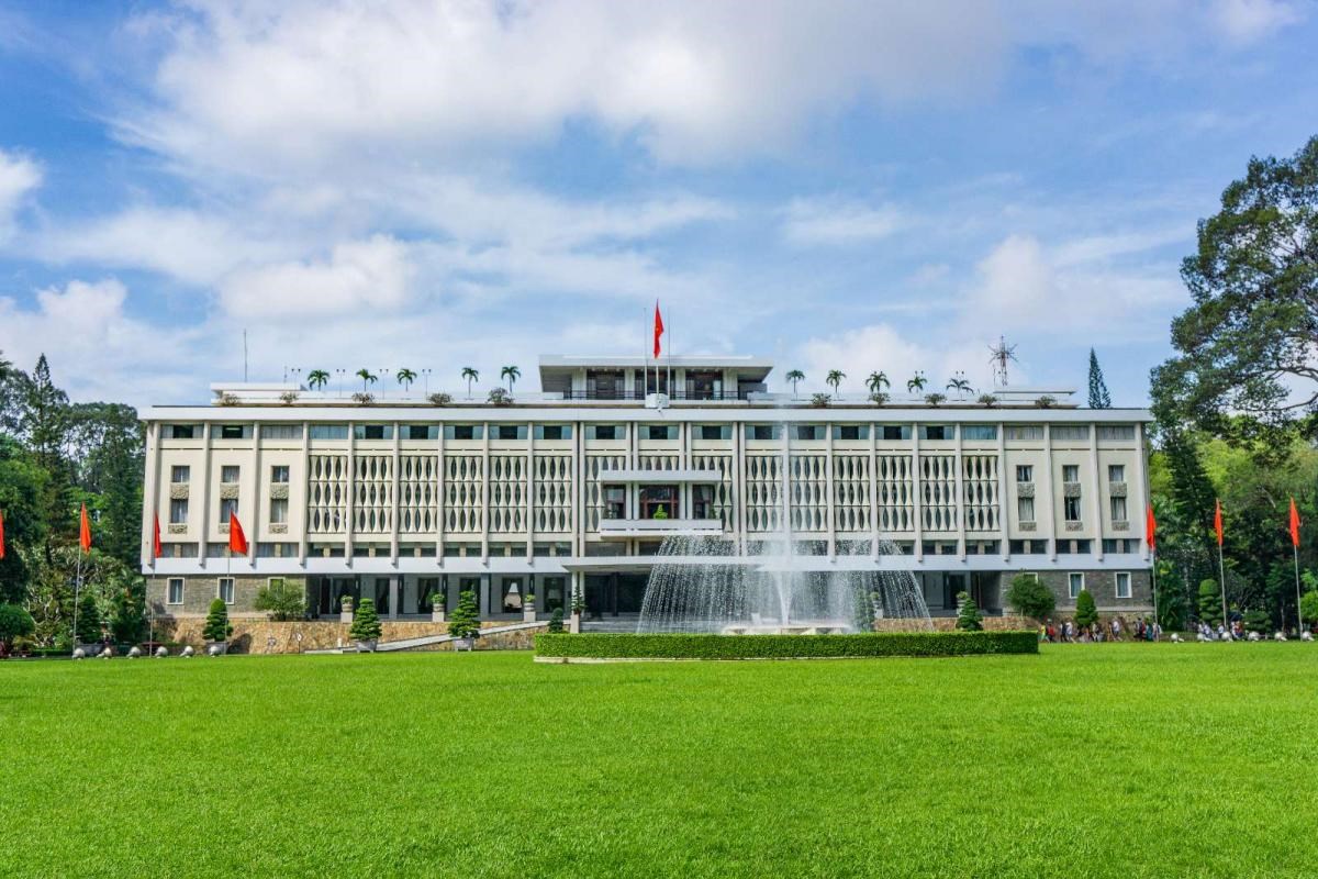 Ultimate South Vietnam Package Tour: 4 Days