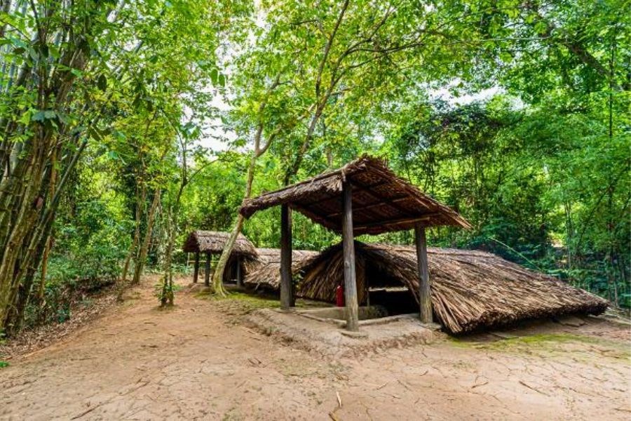 Ultimate South Vietnam Package Tour: 4 Days
