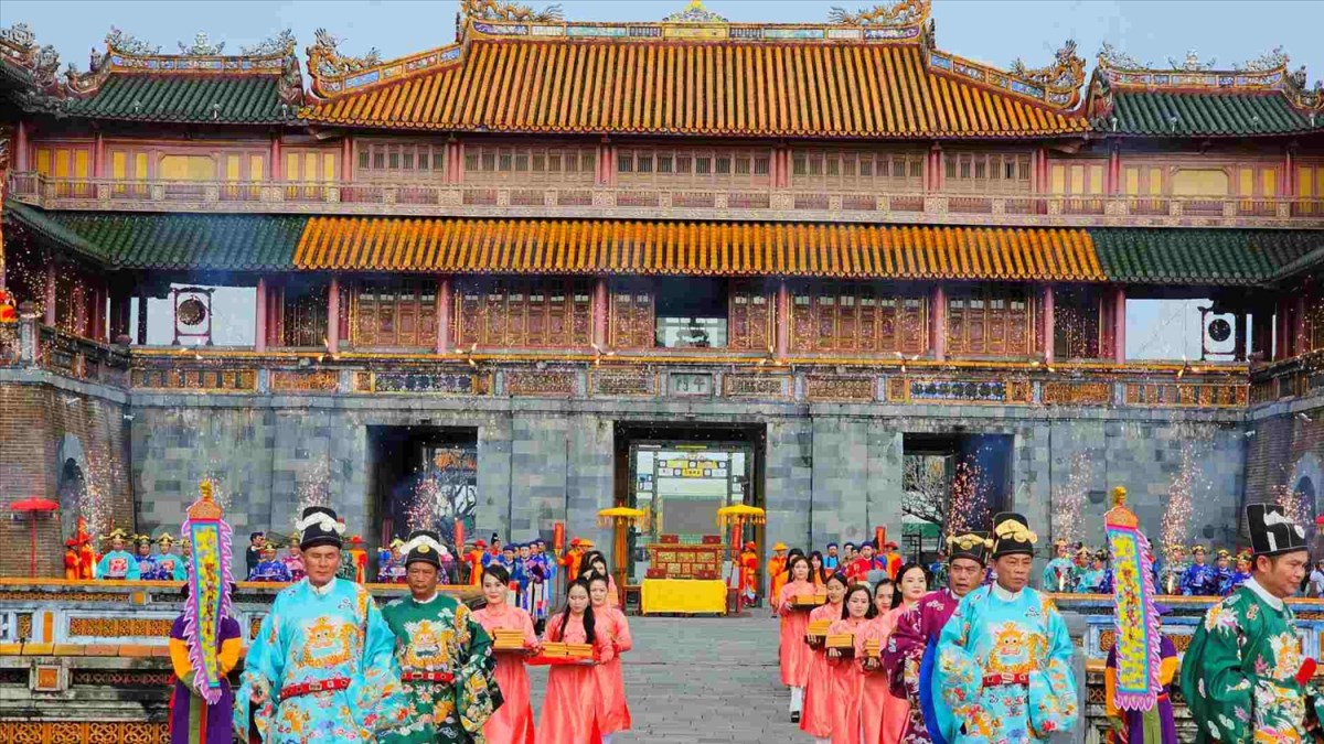 Vietnam Discovery Tour – 14 Days from South (HCM)