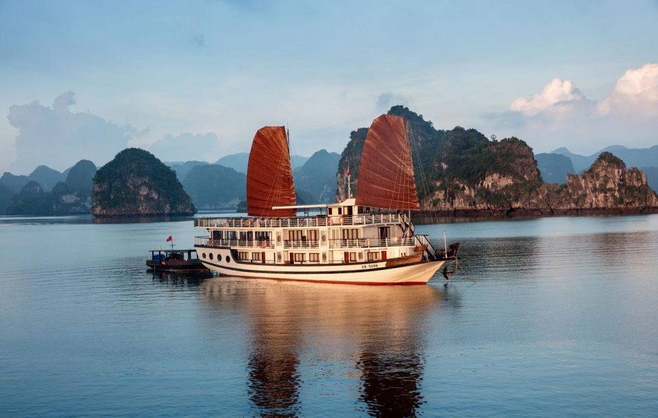 Vietnam Discovery Tour – 14 Days from South (HCM)
