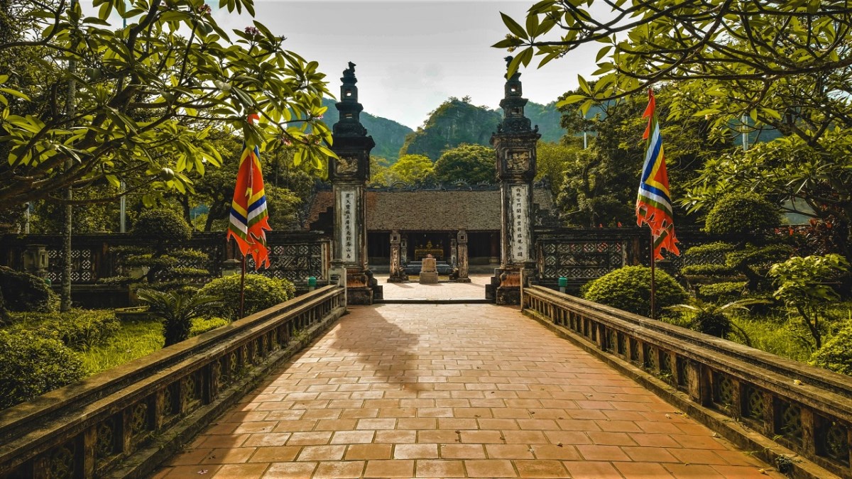 Vietnam Discovery Tour – 14 Days from South (HCM)